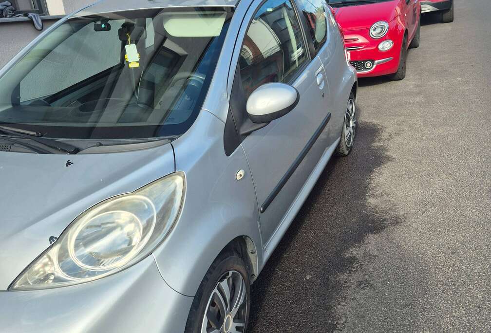Peugeot 107 1.0i Urban Move