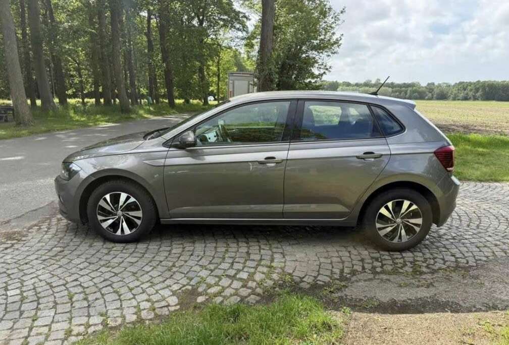 Volkswagen 1.0 TSI 95 S&S DSG7 Confortline