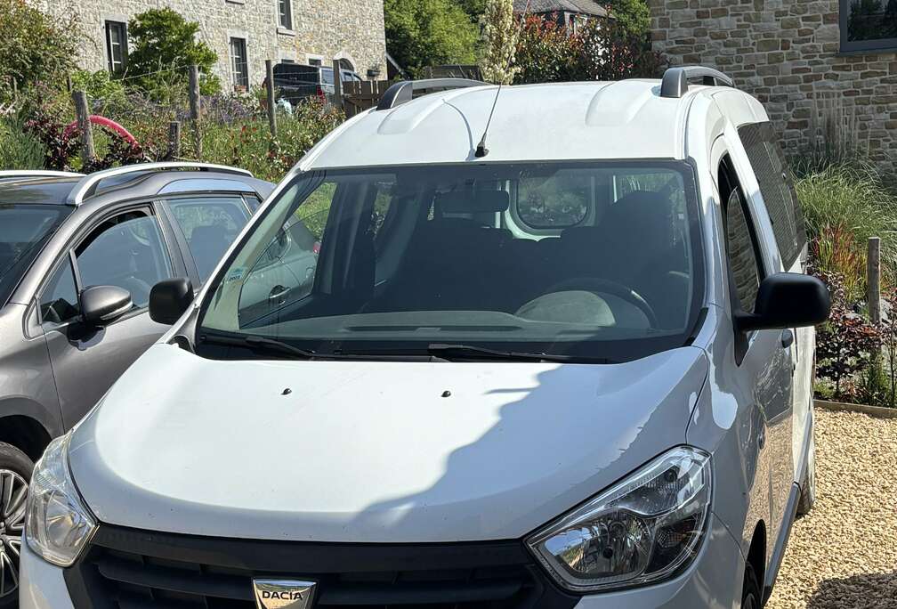 Dacia 1.6i Anniversary