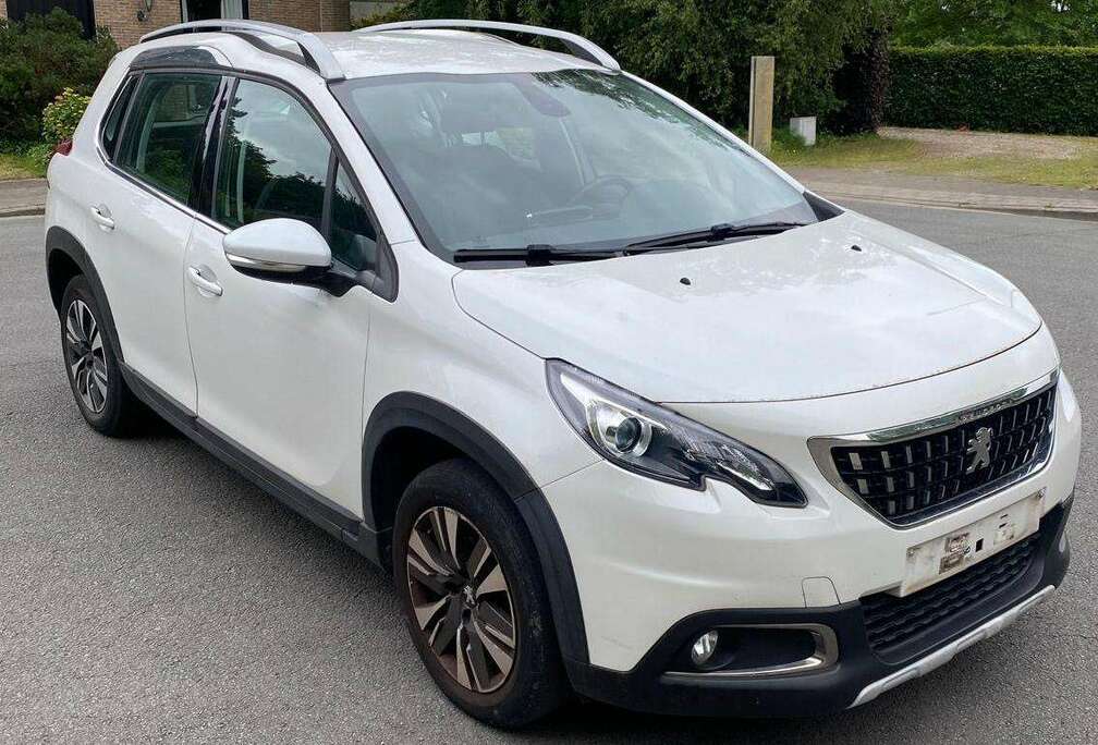 Peugeot 2008 1.2 PureTech Signature S