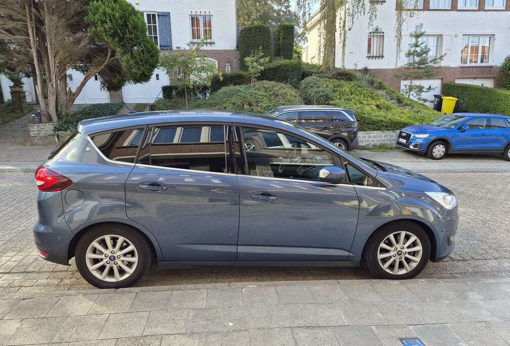 Ford 1.5 EcoBoost Start-Stop-System Aut. Titanium