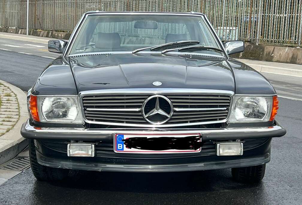Mercedes-Benz