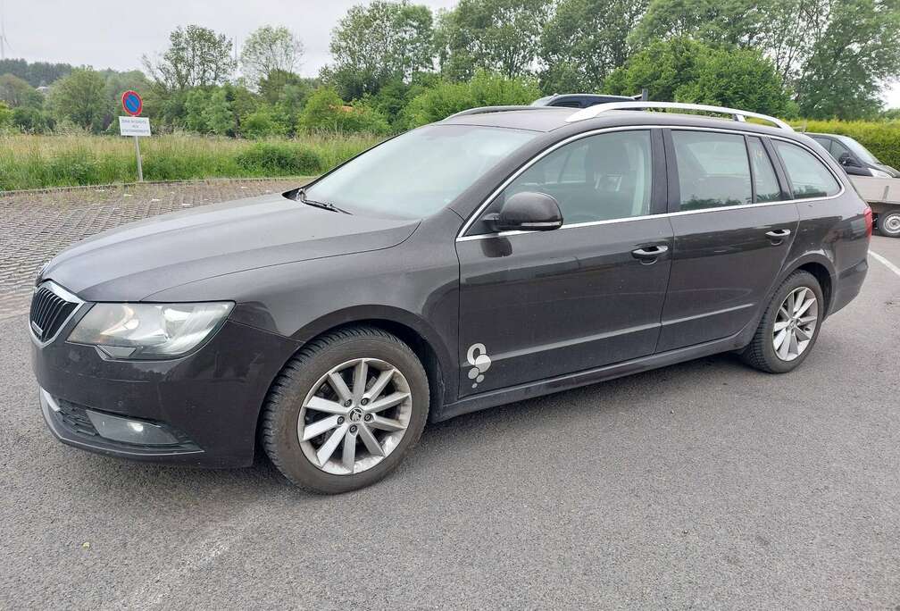 Skoda SW 1.6 CR TDi Elegance.