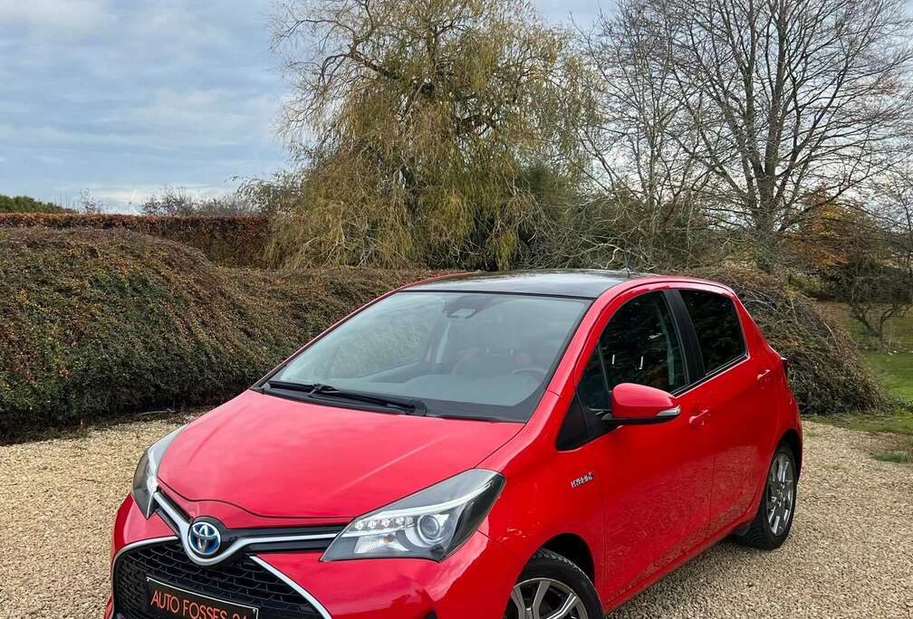 Toyota 1.5i Hybrid FULL OPTIONS LED PANORAMIQUE CUIR GPS
