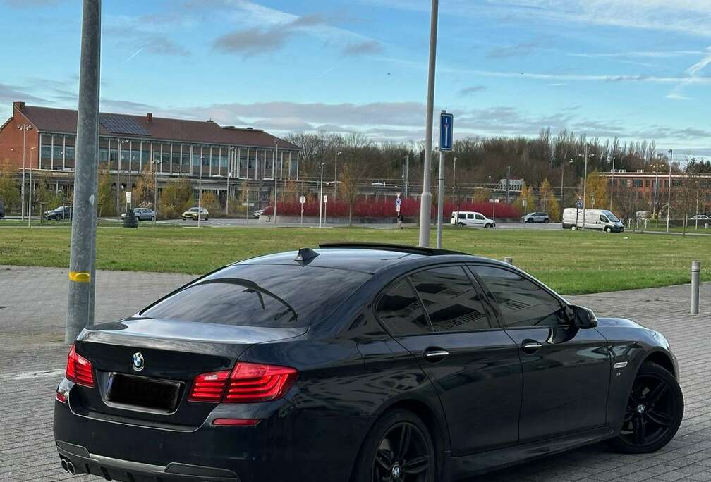 BMW PACK-M / TOIT OUVRANT / AUTOMATIQUE