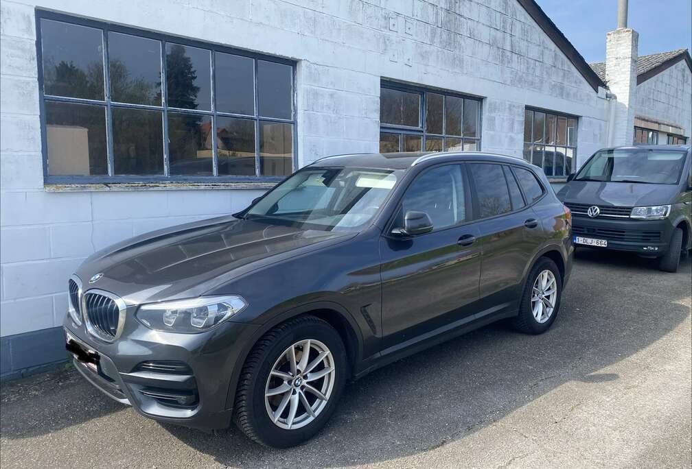 BMW 2.0 dA sDrive18 AdBlue