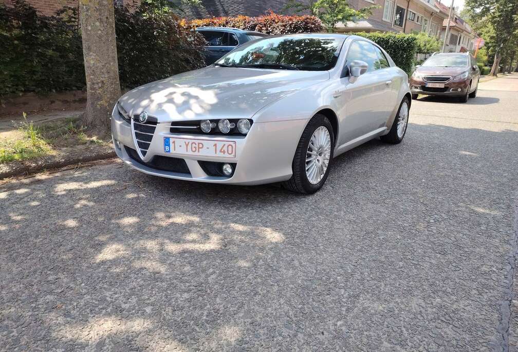Alfa Romeo 2.2i JTS Sky View