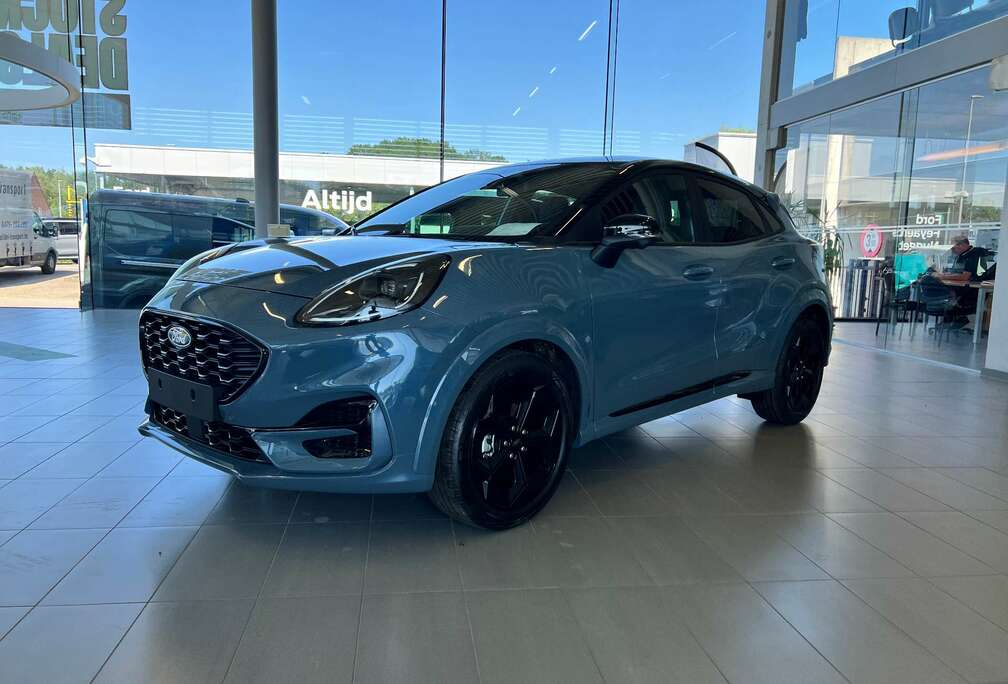 Ford BlueCruise Edition / 125 PK / Automaat / STOCK