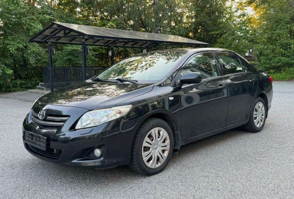 Toyota 1.6i GLi A