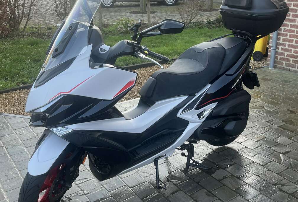Vs Limited Edition 10th Anniversary