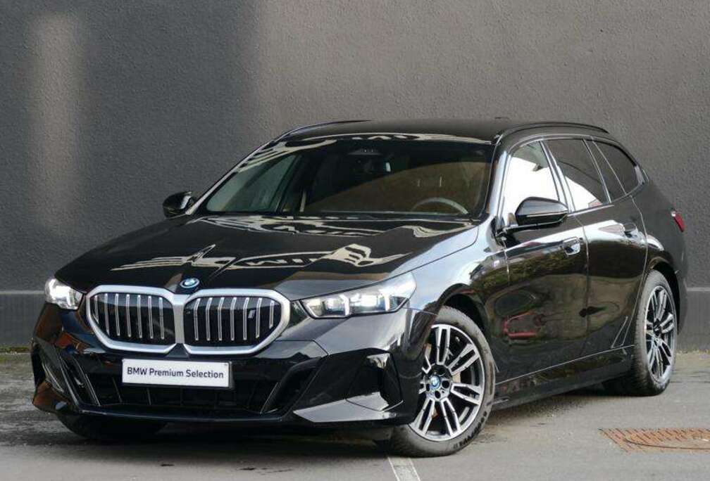 BMW eDrive40 Touring M Sport
