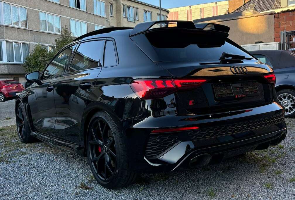 Audi Sportback 2.5 TFSI Quattro S tronic