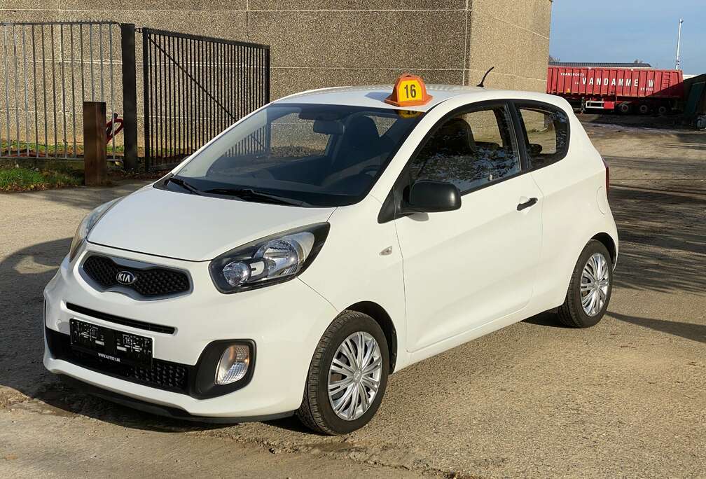 Kia Picanto 1.0i Easy