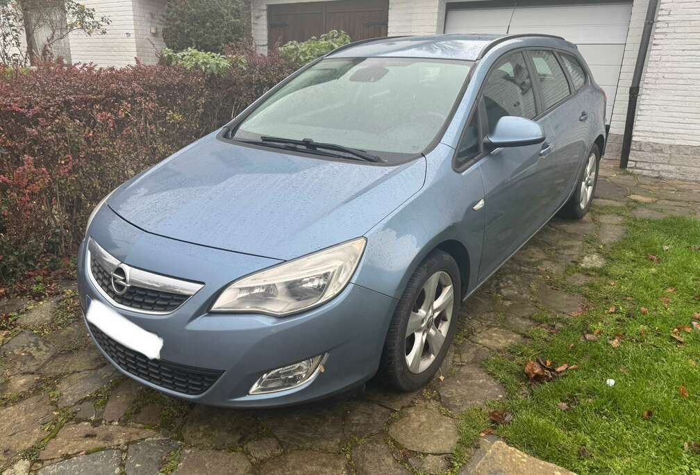 Opel Sports Tourer 1.7 CDTi ECOTEC Essentia DPF
