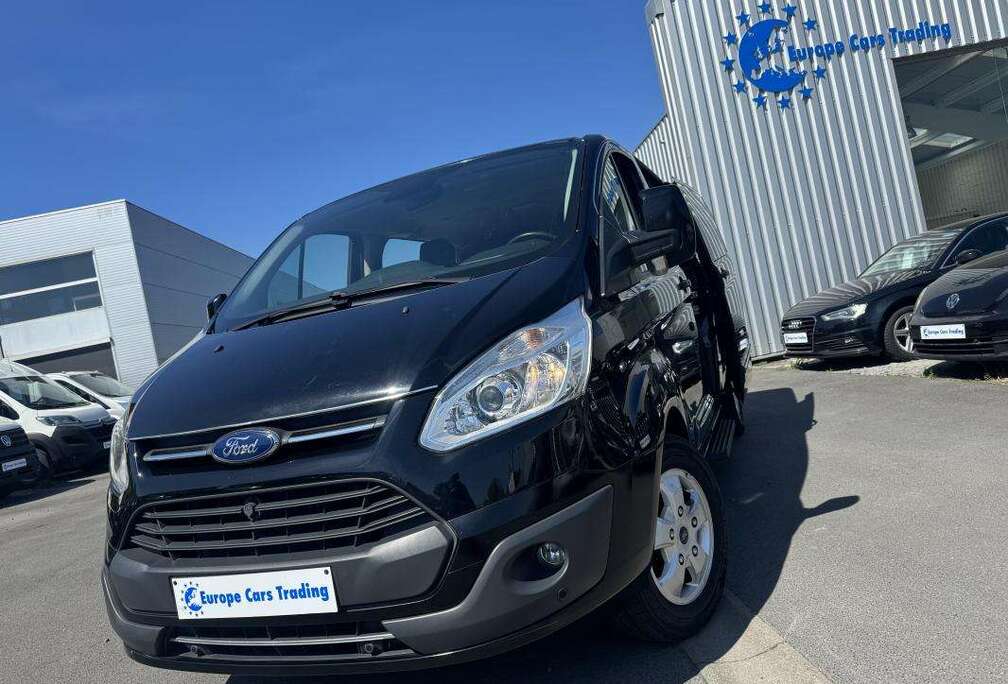 Ford TRANSIT LONG 2.0 ECOBLUE 170CH BVA 8 PLACES DISTRIBUTION OK CARPLAY GAR 12M