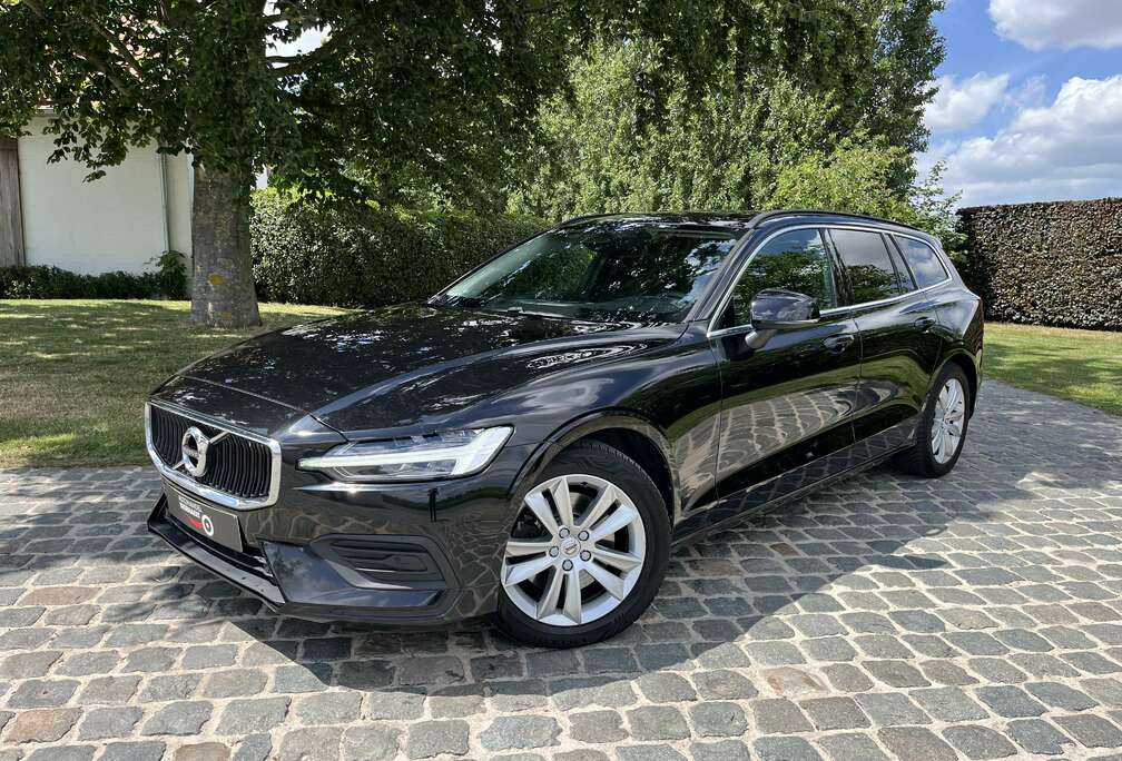 Volvo 2.0 B3 MHEV/1eignr/Camera/Carplay/Cruise/Clima...