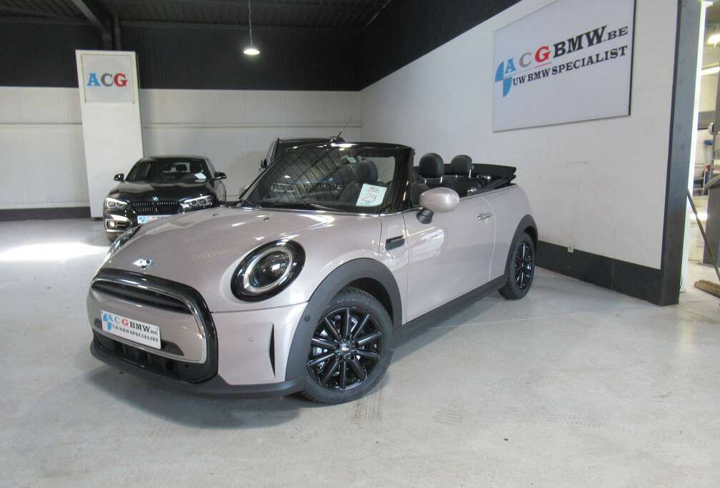 MINI Cabriolet Cooper Automaat Sportzetels LED lichten Bluetooth DAB PDC Camera Elektrische spiegels dak