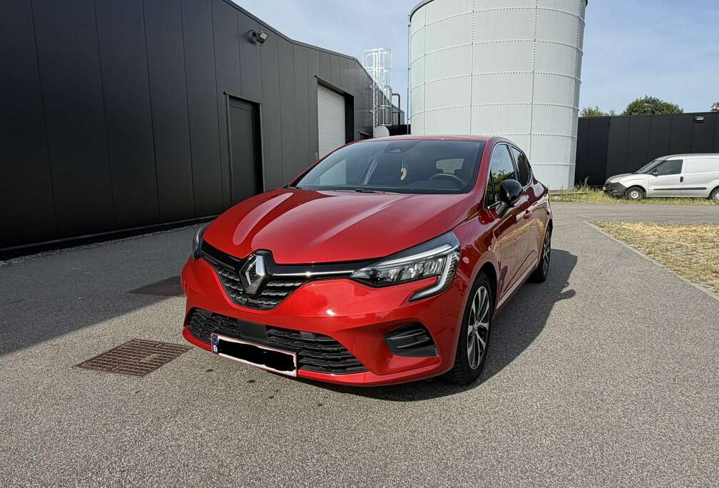 Renault Hybrid 1.6i E-TECH Techno