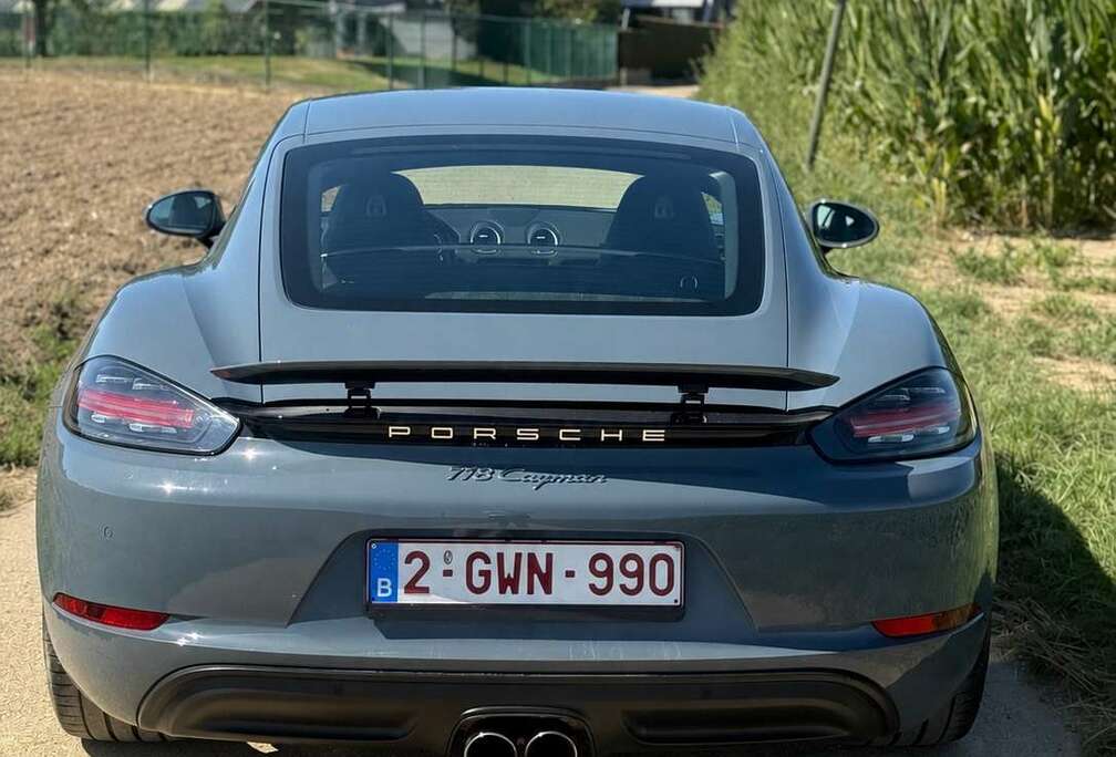 Porsche Cayman 2.0 Turbo PDK