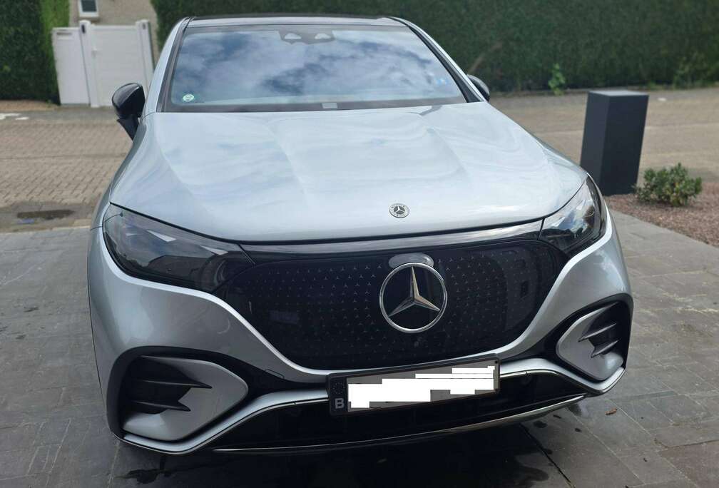 Mercedes-Benz EQE SUV 350+ AIRMATIC AMG HUD Dig Light Burmester Full opt