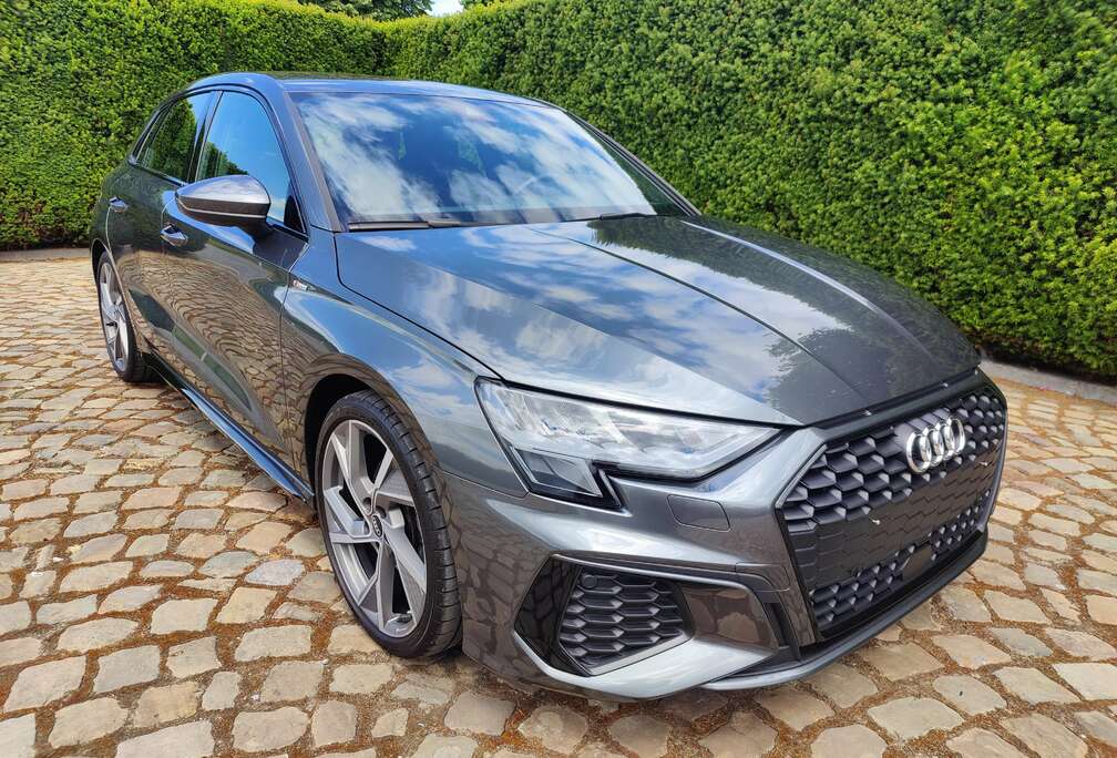 Audi Sportback 35 TFSI S line tronic