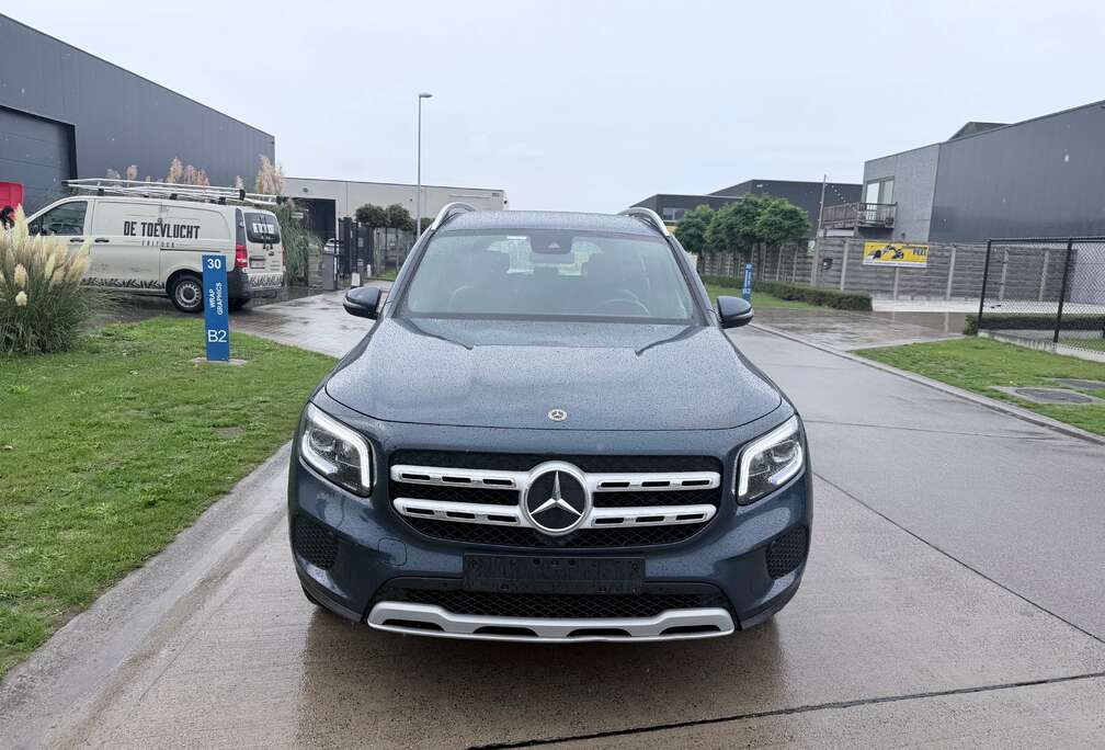 Mercedes-Benz GLB 180 Business Solution Essential