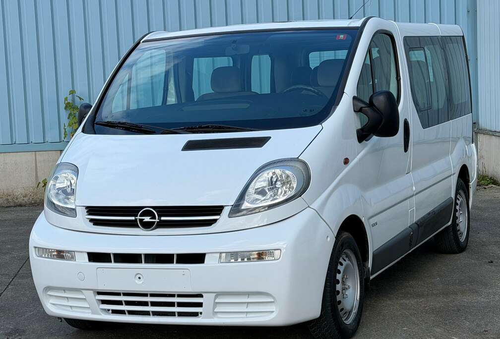 Opel Tour 1.9 CDTi / 1Main - 7PLACES - 113 000 Km !