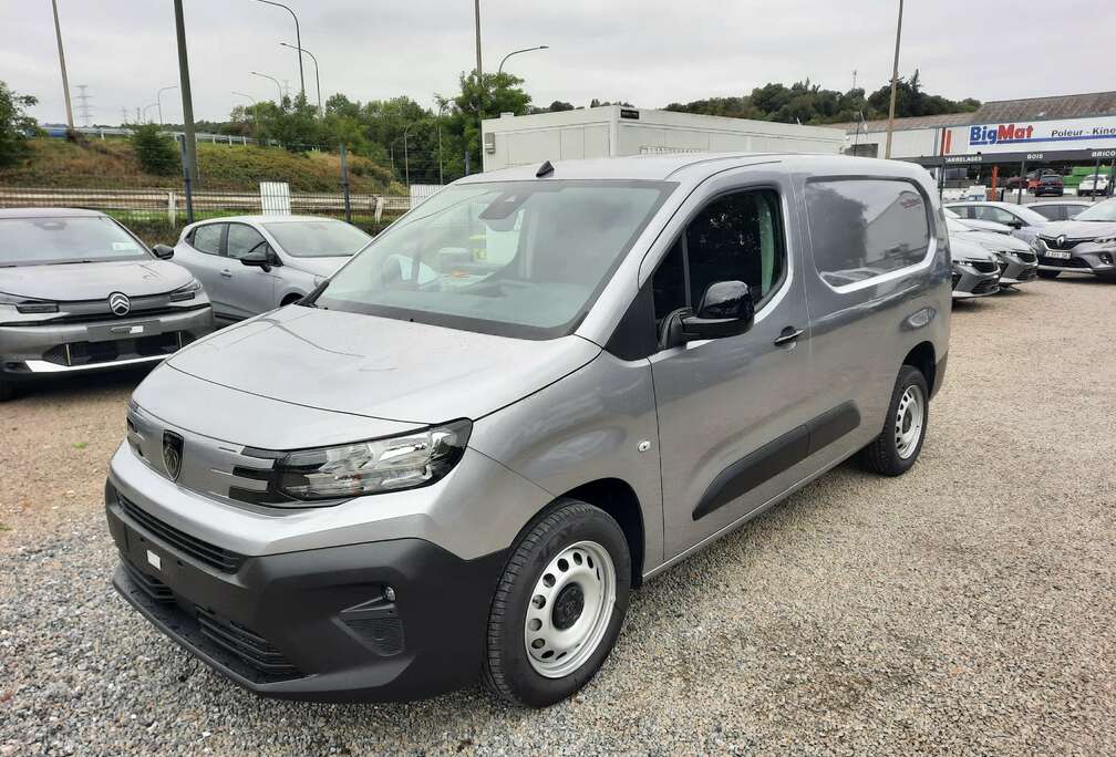 Peugeot Facelift 1000 L2 1.5 BlueHDI 130 EAT8 Confort