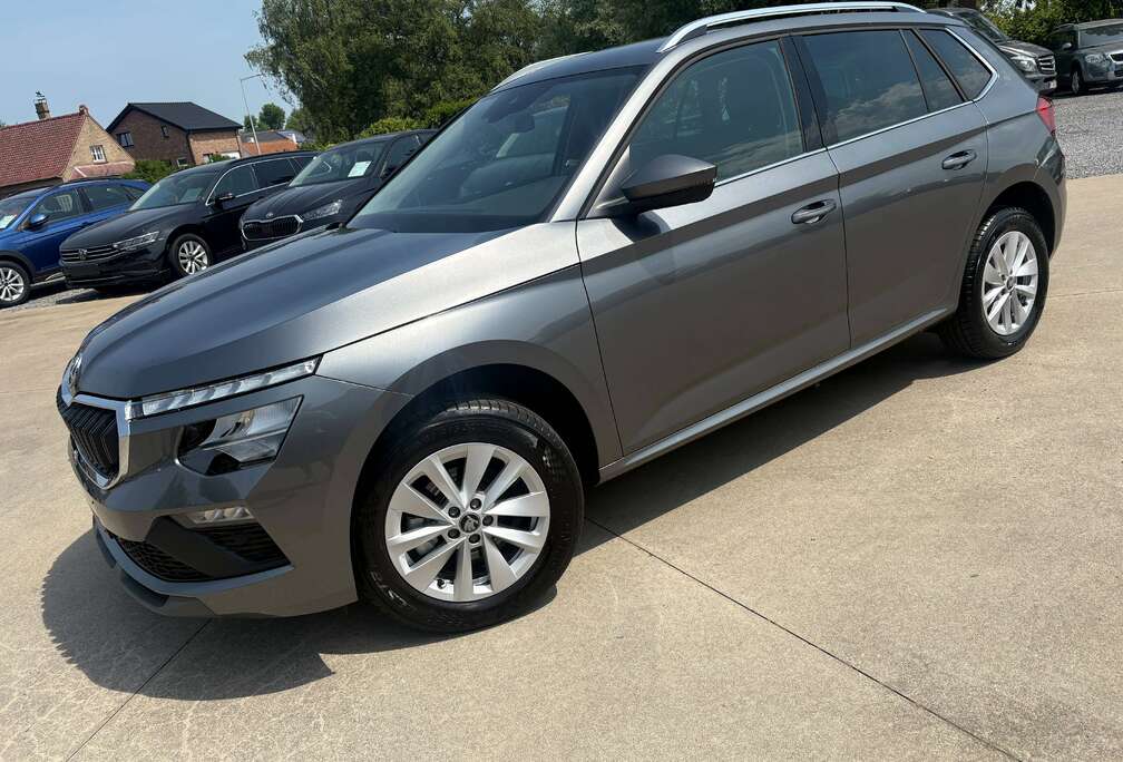 Skoda Kamiq 1.0 TSI Edition DSG-Automaat + Trekhaak + Verwarmde zetels