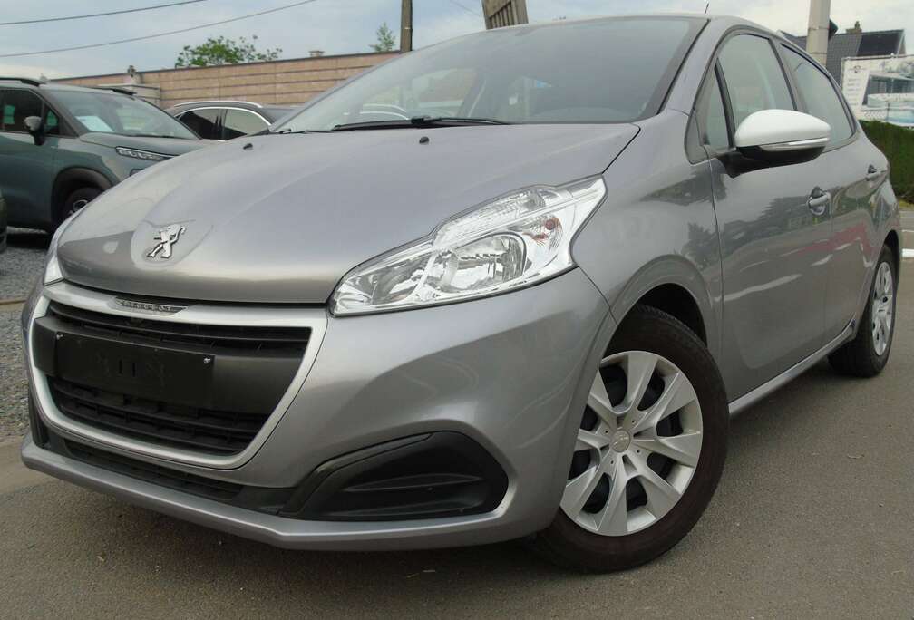 Peugeot 1.2i PureTech Access *Ohboek*Airco*WEINIG KM