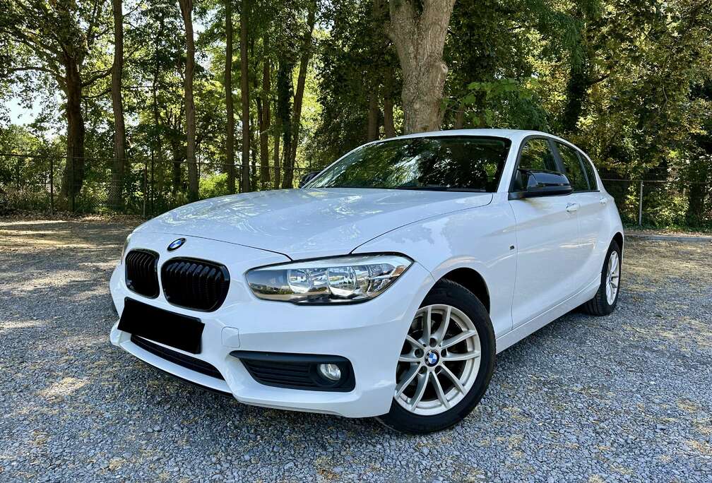 BMW 116i Benzine - GPS - M Pakket