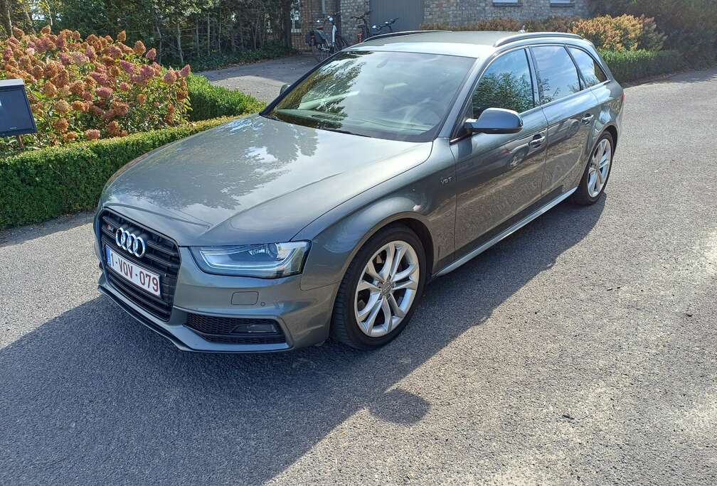 Audi S4 Avant S tronic