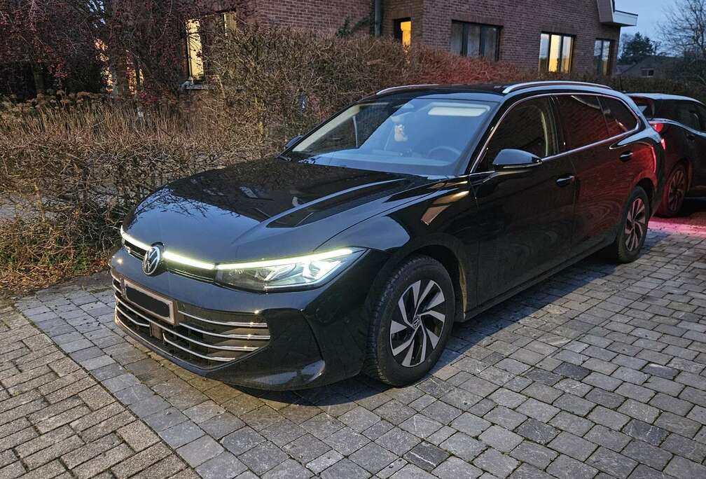 Volkswagen Passat b9, 2.0 TDI, 150ch, 2.700 KM