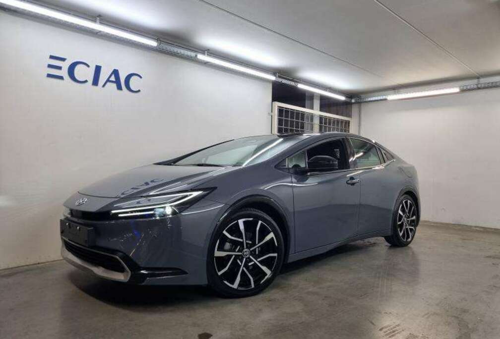 Toyota PHEV Premium Plus + Pano dak
