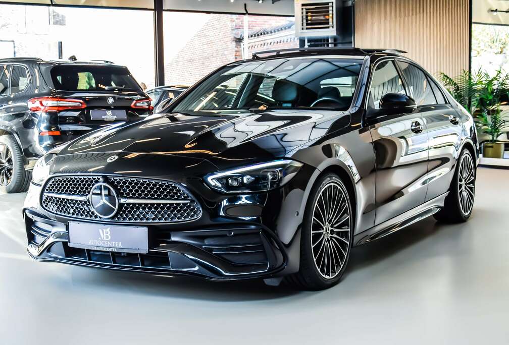 Mercedes-Benz AMG Line Night Edition 10/2021 - Full Option