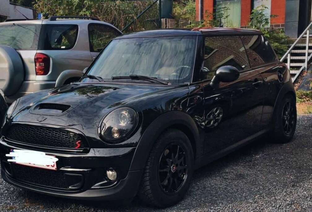MINI 1.6i