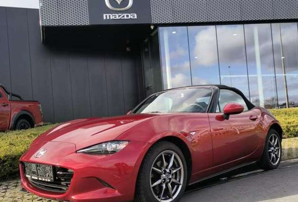Mazda MX-5 Skycruise in nieuwstaat met garantie