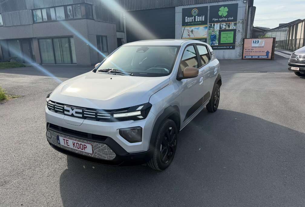Dacia Spring 26.8 kWh Extreme 65