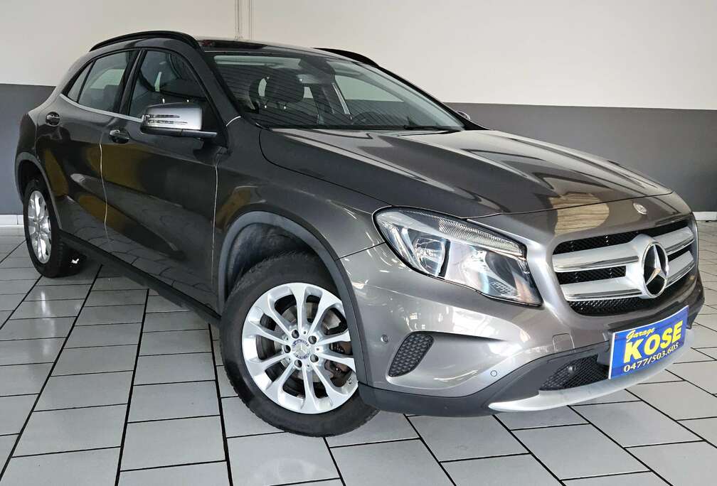 Mercedes-Benz AUTOMATIQUE//CUIR//NAVIGATION//GARANTIE//CAR-PASS