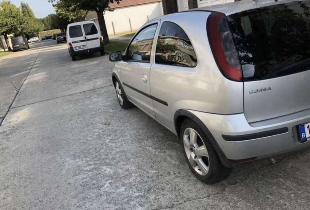 Opel Pour pièces ou export – 300€