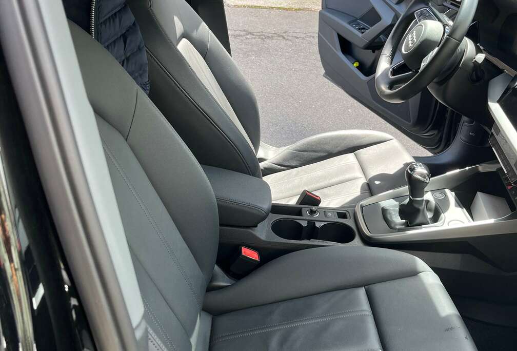 Audi A3 30 TDi Attraction