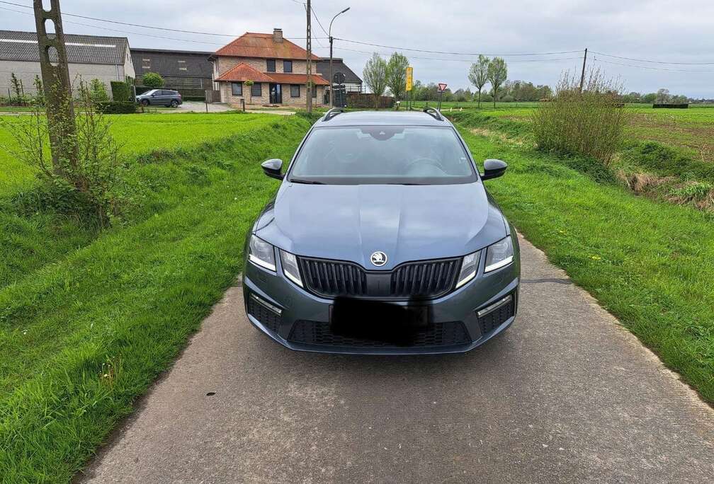 Skoda Octavia Combi 2.0 TSI DSG RS