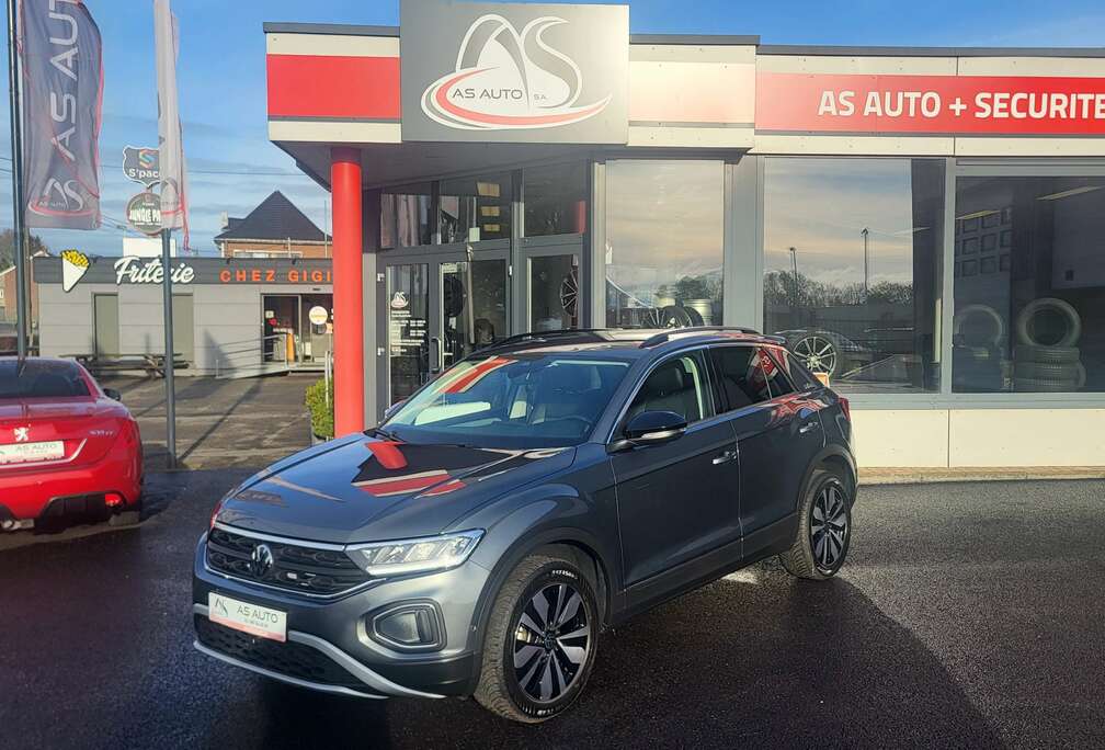 Volkswagen 5P 1.0 TSI 115cv  6V Life \