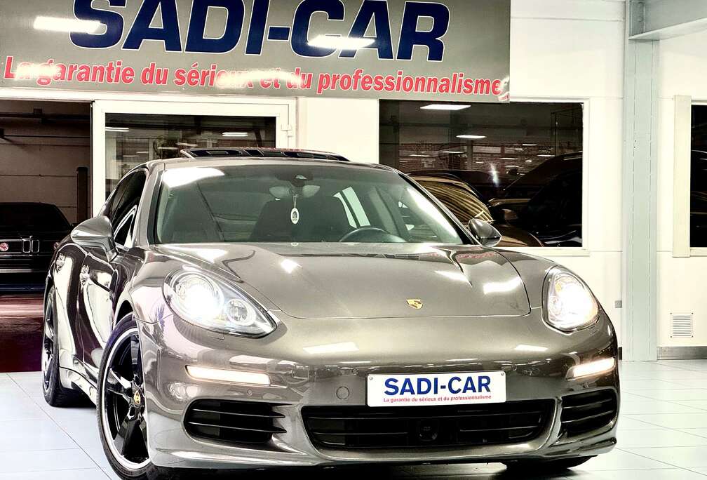Porsche S e-Hybrid 3.0i V6 Tiptronic S