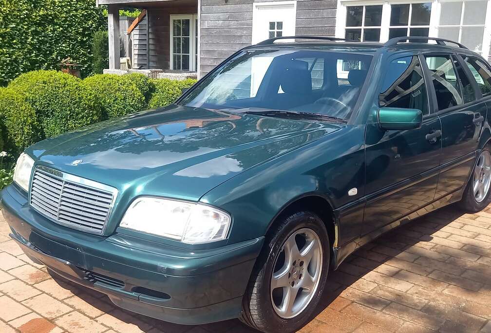 Mercedes-Benz C 180 T Classic