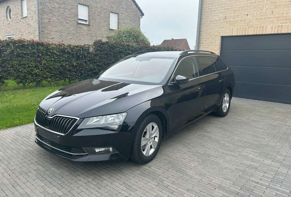 Skoda Superb SW 1.6 CR TDi Ambition DSG