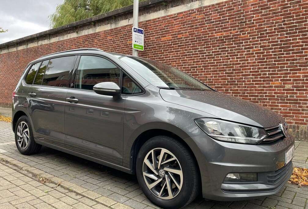 Volkswagen Touran 1.4 TSI (BlueMotion Technology) SOUND