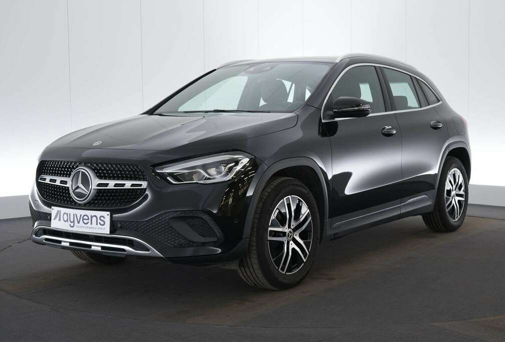 Mercedes-Benz Class 180dA Business Solution Luxury LEDER/CUIR LE