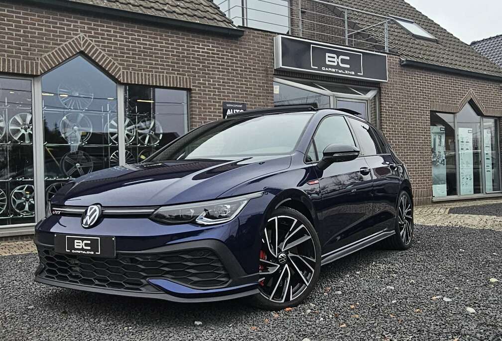 Volkswagen Clubsport Blackstyle, Pano, Matrix, ....