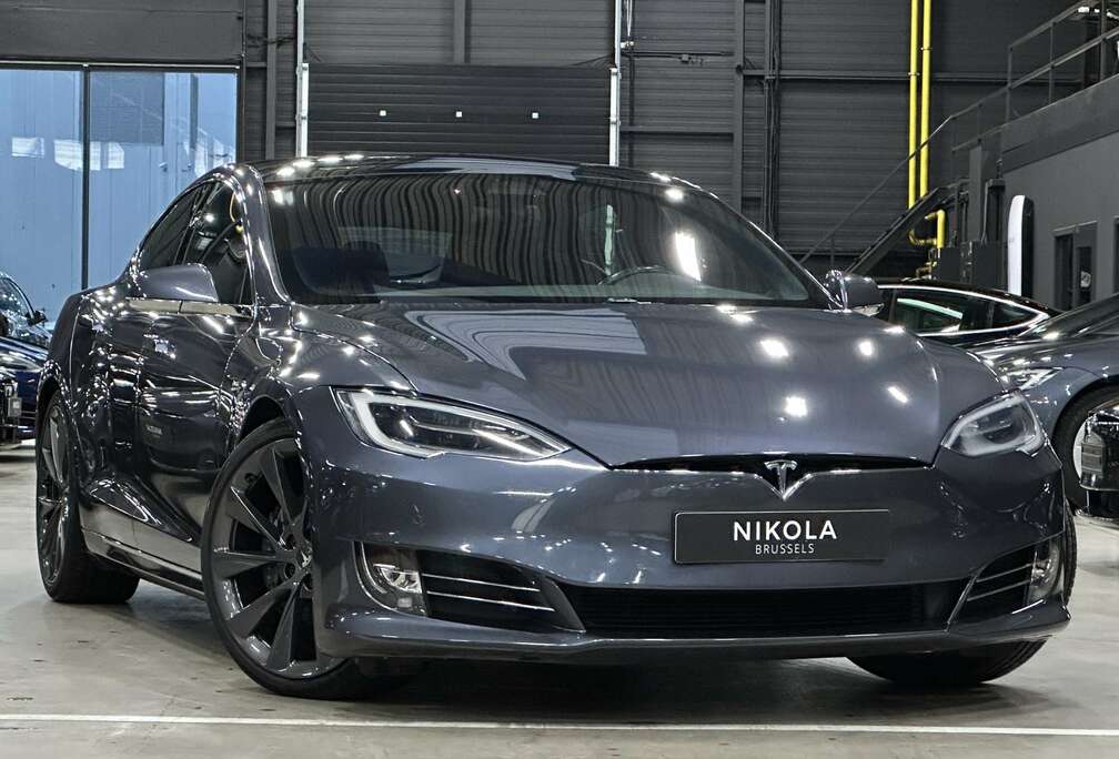 Tesla LONG RANGE PLUS - 21\